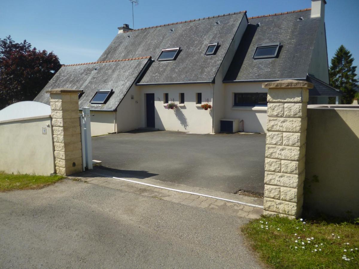 Au Gre Des Marees, 1 Chambre Avec Petit Dejeuner Hanvec Exterior foto